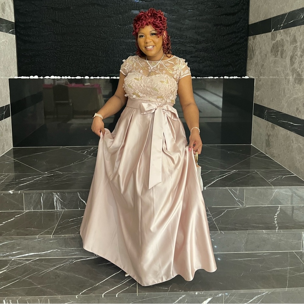 Elegant Formal Dress